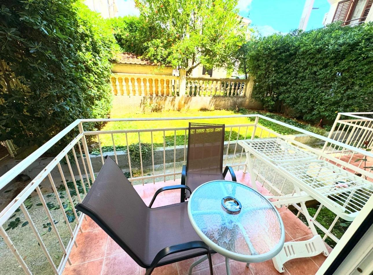Guesthouse Mb Knezevic Budva Eksteriør bilde